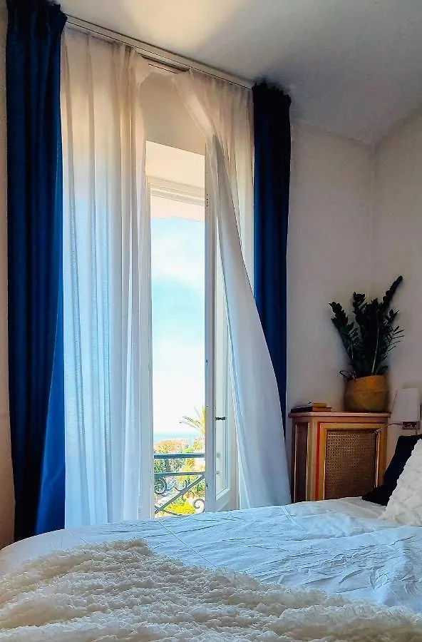 Apartment Blue Residence In Historical Belvedere Bordighera